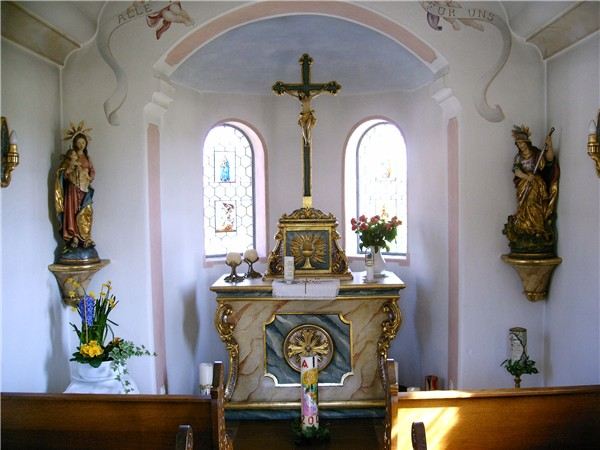 Innenansicht der St. Georgs-Kapelle in Wernhardsberg