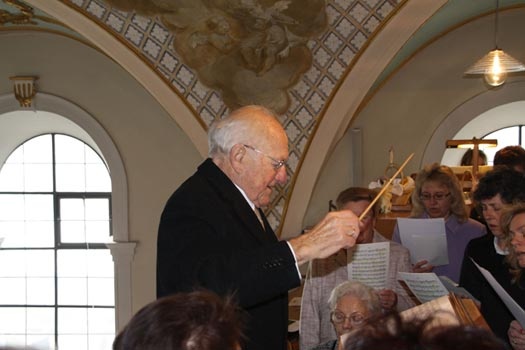 Anton Aumüller dirigiert