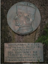 Gedenkstein Pfarrer Martin Bauer