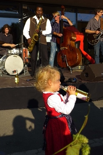 Helfende Haende 6