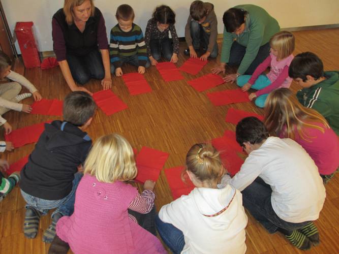 Kirche mit Kindern - Advent