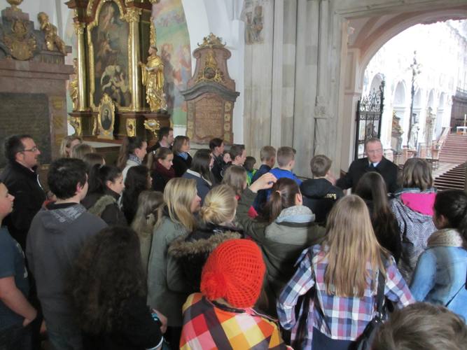 Besuch Weihbischof