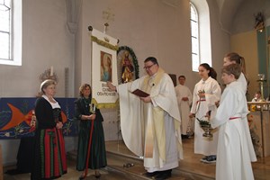 Fahnensegnung_2013