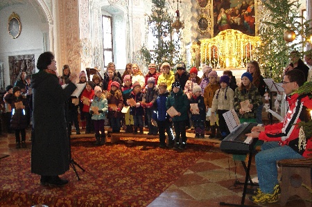 Kindersegnung in Au Kinderchor