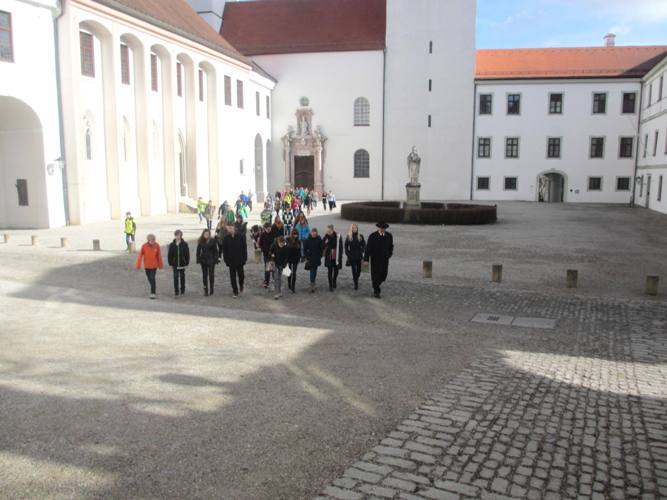 Besuch Weihbischof