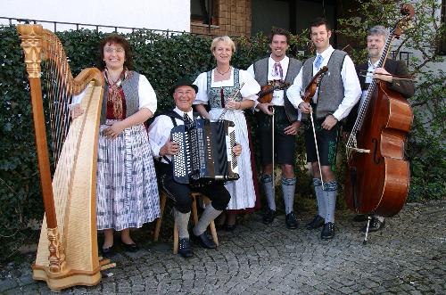 Geigenmusi mittel-001