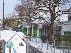 Eingang Kinderhaus