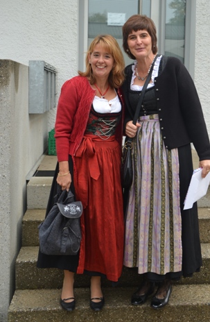 Pfarrsekretärinnen Elke Giehrl und Beate Salomon