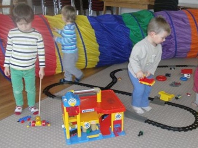 Bild spielende Kinder