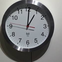 AK_Soziales_Uhr