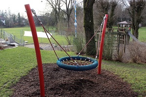 Vogelnestschaukel