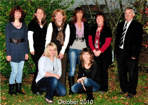 Gruppenfoto 01 Erzieherinnen 2010