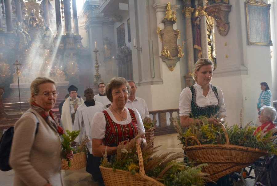 3-Web-2016 Maria himmelfahrt - 8 von 25