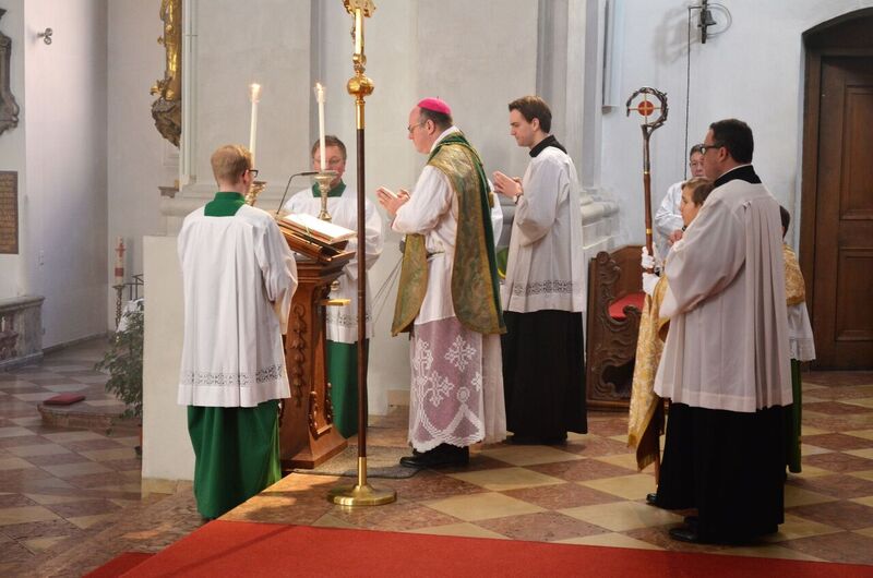 23 - Pontifikalamt 05.02.2017 - St. Peter