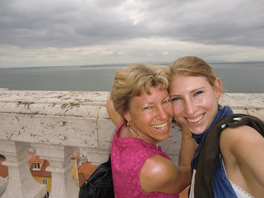 Ingrid und Sonja Kettering - ein Selfie von beiden in Lissabon, Portugal
