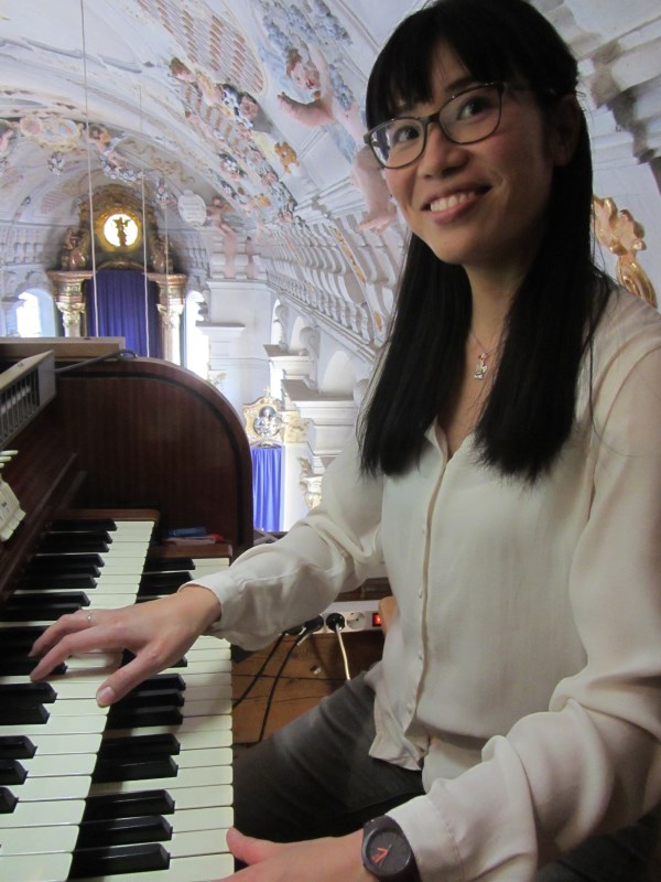 Kirchenmusikerin Frau Umi Horiguchi