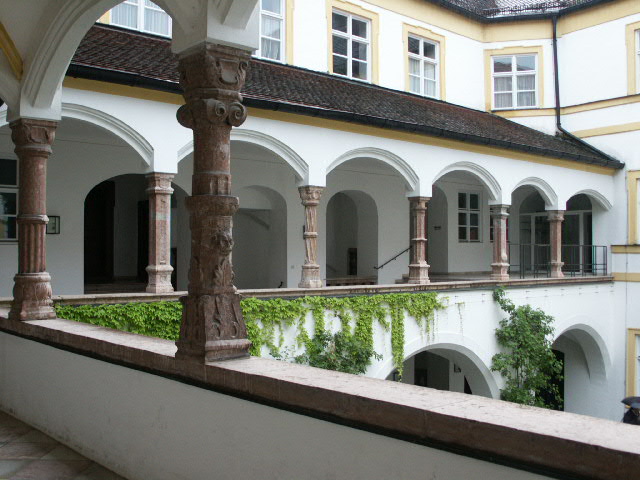 Innenhofarkaden