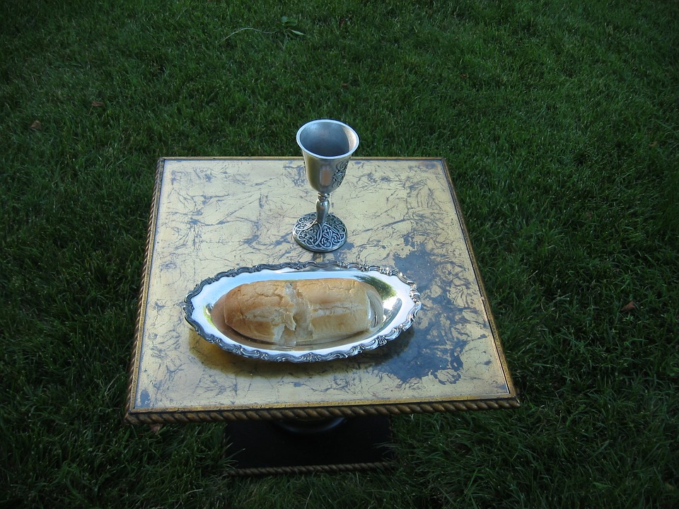 communion-1562326_960_720