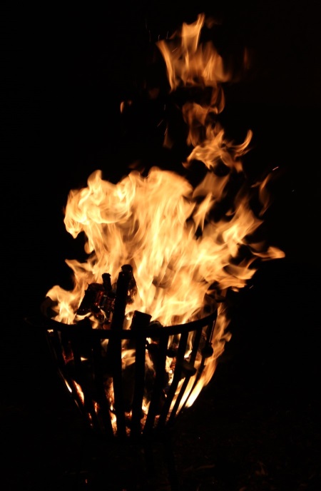 --IMG_6149 Osterfeuer