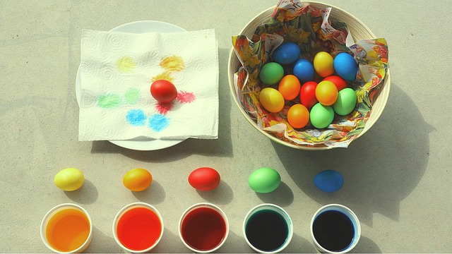 Easter-Eggs