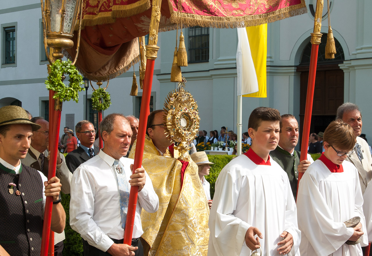 Fronleichnam in Rott am Inn