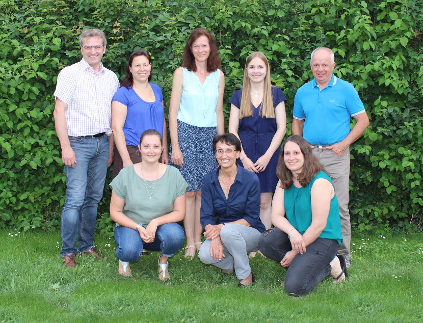2018-07-11_Gruppenfoto_PGR_Oberding_Hecke_IMG_7145_4-2